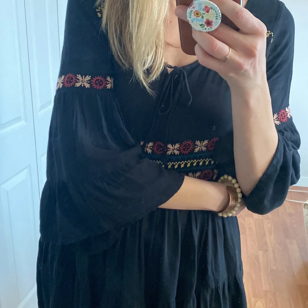 American eagle black festival dress. Embroidered - Picture 2 of 5